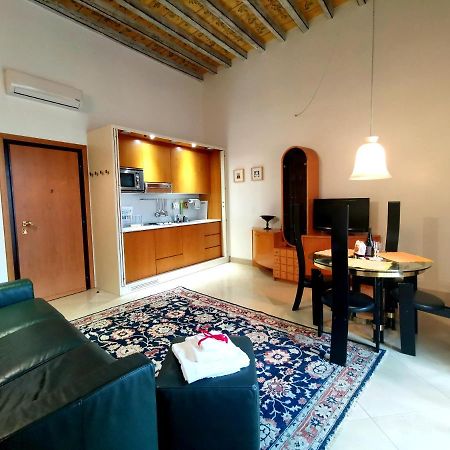 Apartament Scesa San Michele Bari Zewnętrze zdjęcie