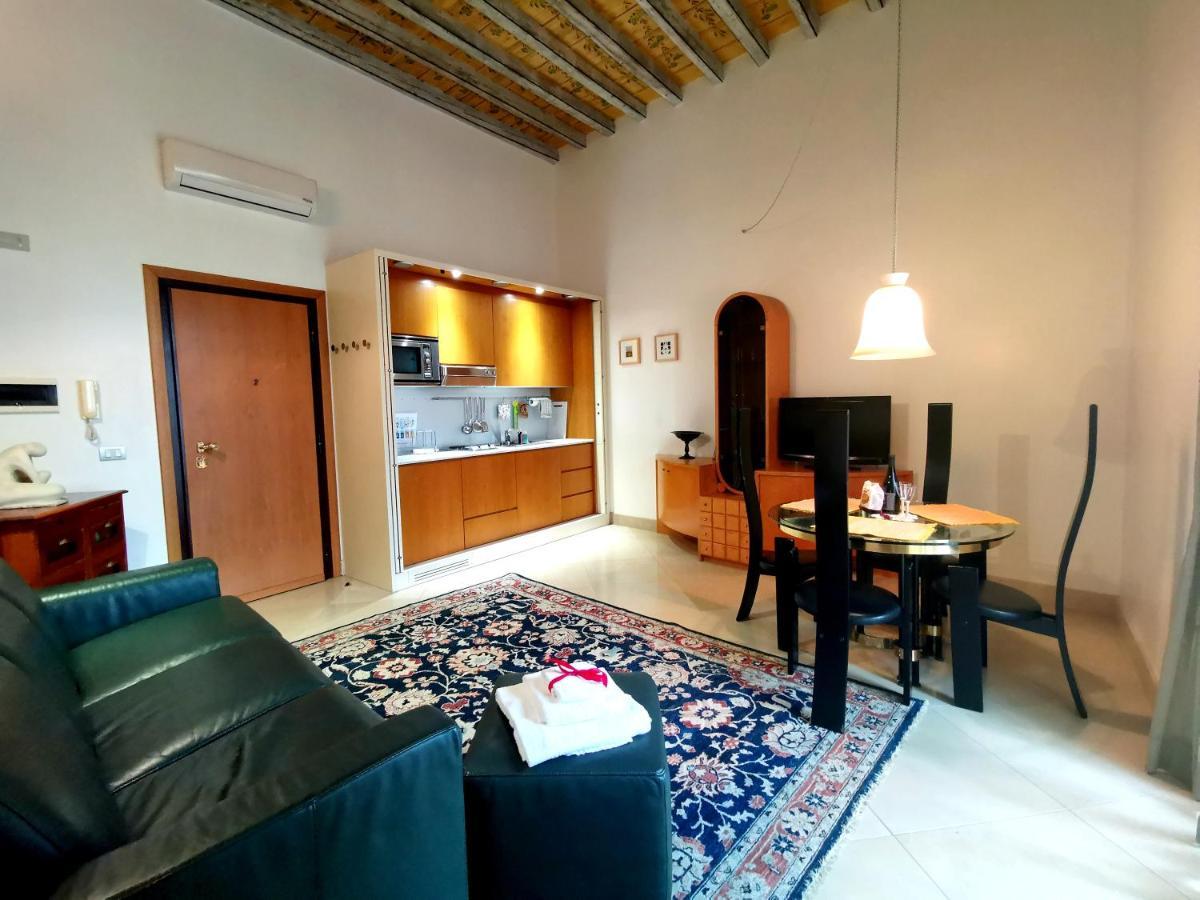 Apartament Scesa San Michele Bari Zewnętrze zdjęcie